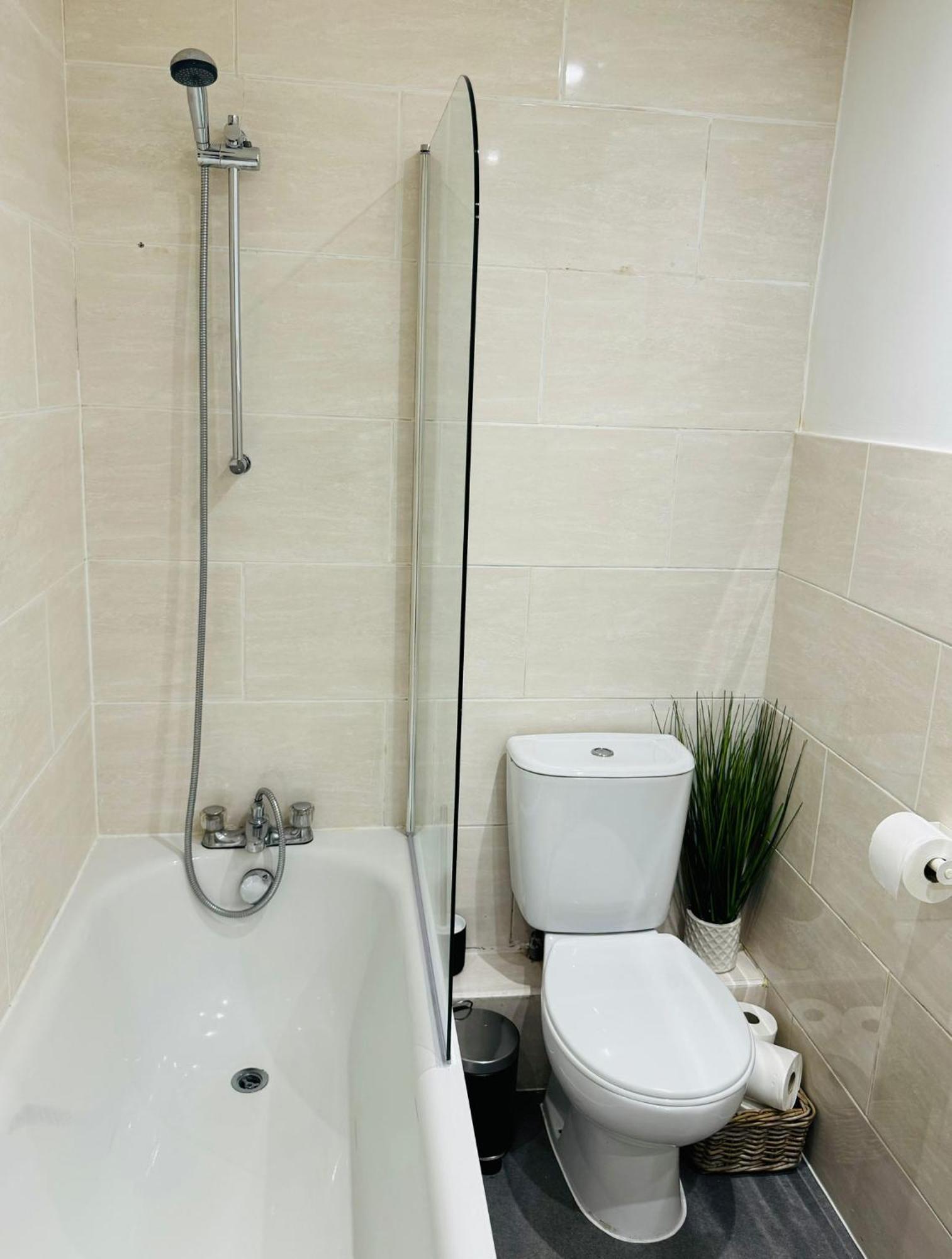 Jubilee Rooms 15 Minutes Central Londra Exterior foto