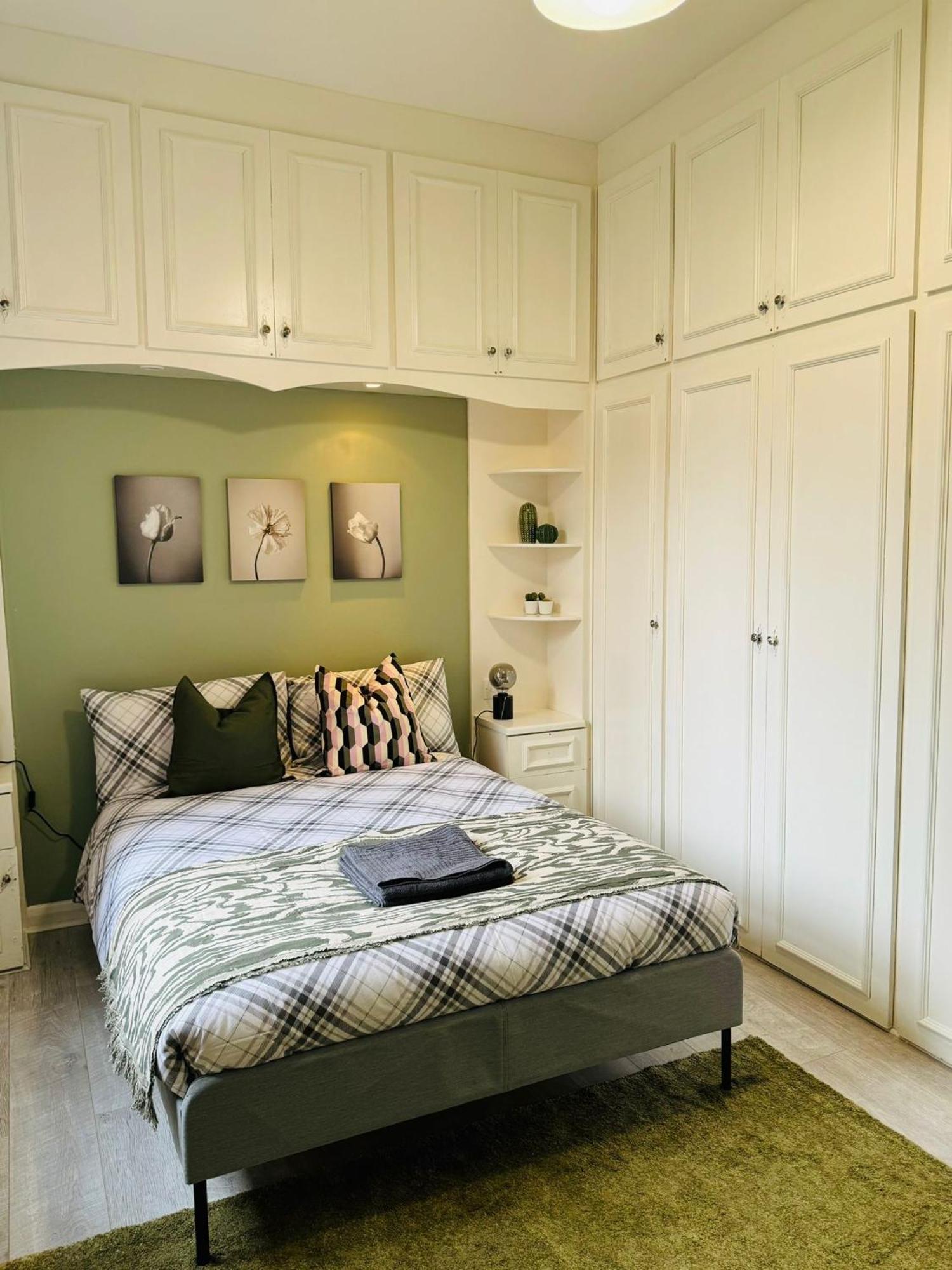 Jubilee Rooms 15 Minutes Central Londra Exterior foto